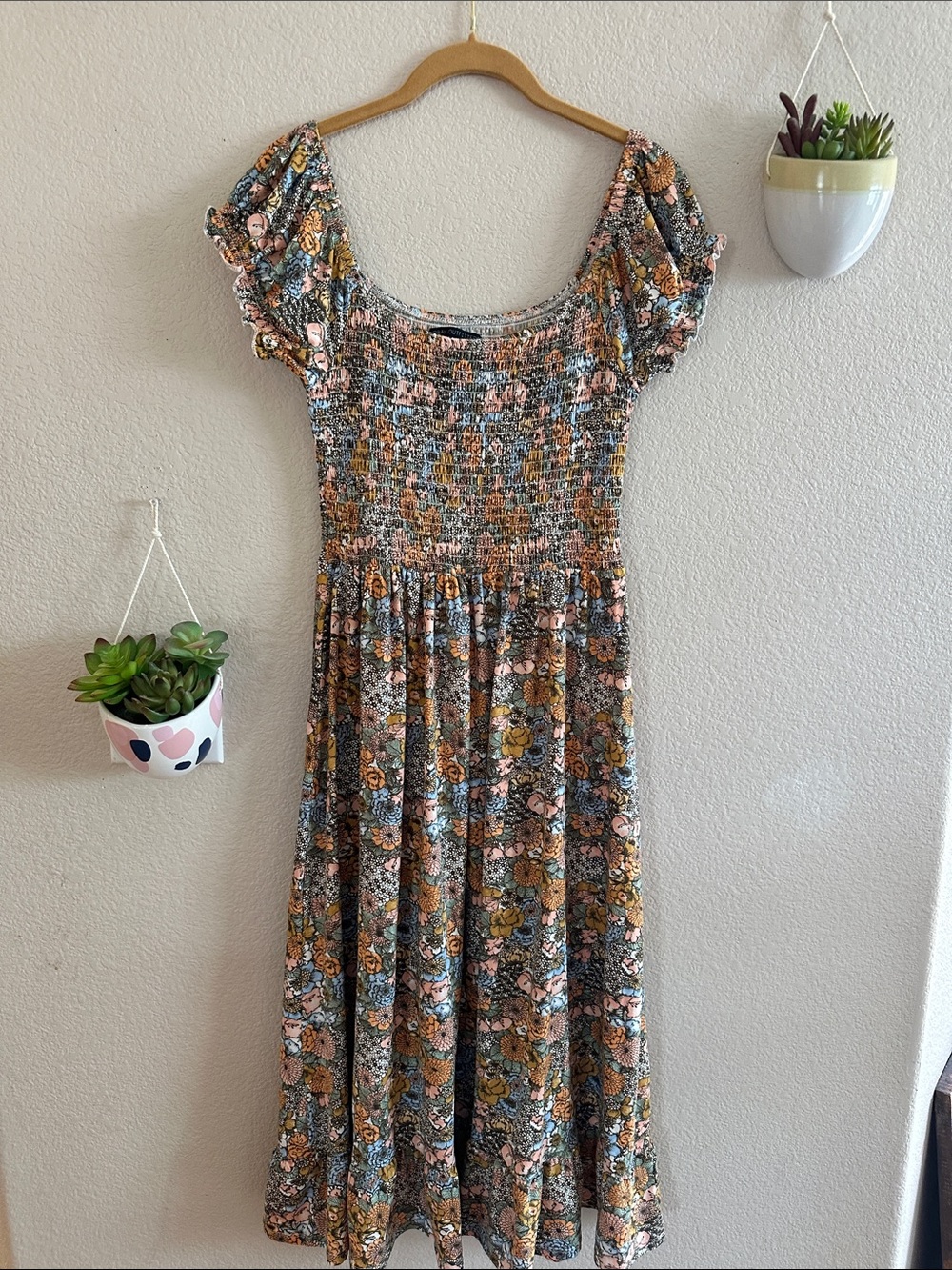 Urban Outfitters Smocked Floral Puff Sleeve Tier Midi Boho Dress Tessa